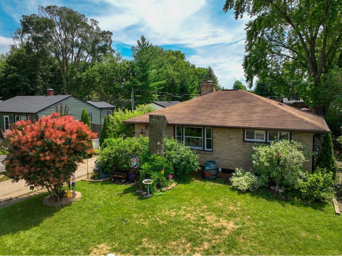  Sold South Elgin Illinois, 511 Crystal