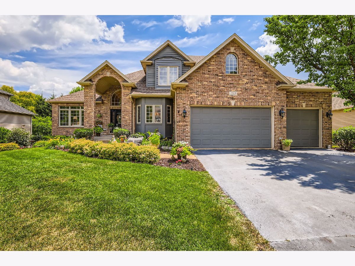Homes Sold Shenandoah Plainfield Illinois, 12723 Hawks Bill