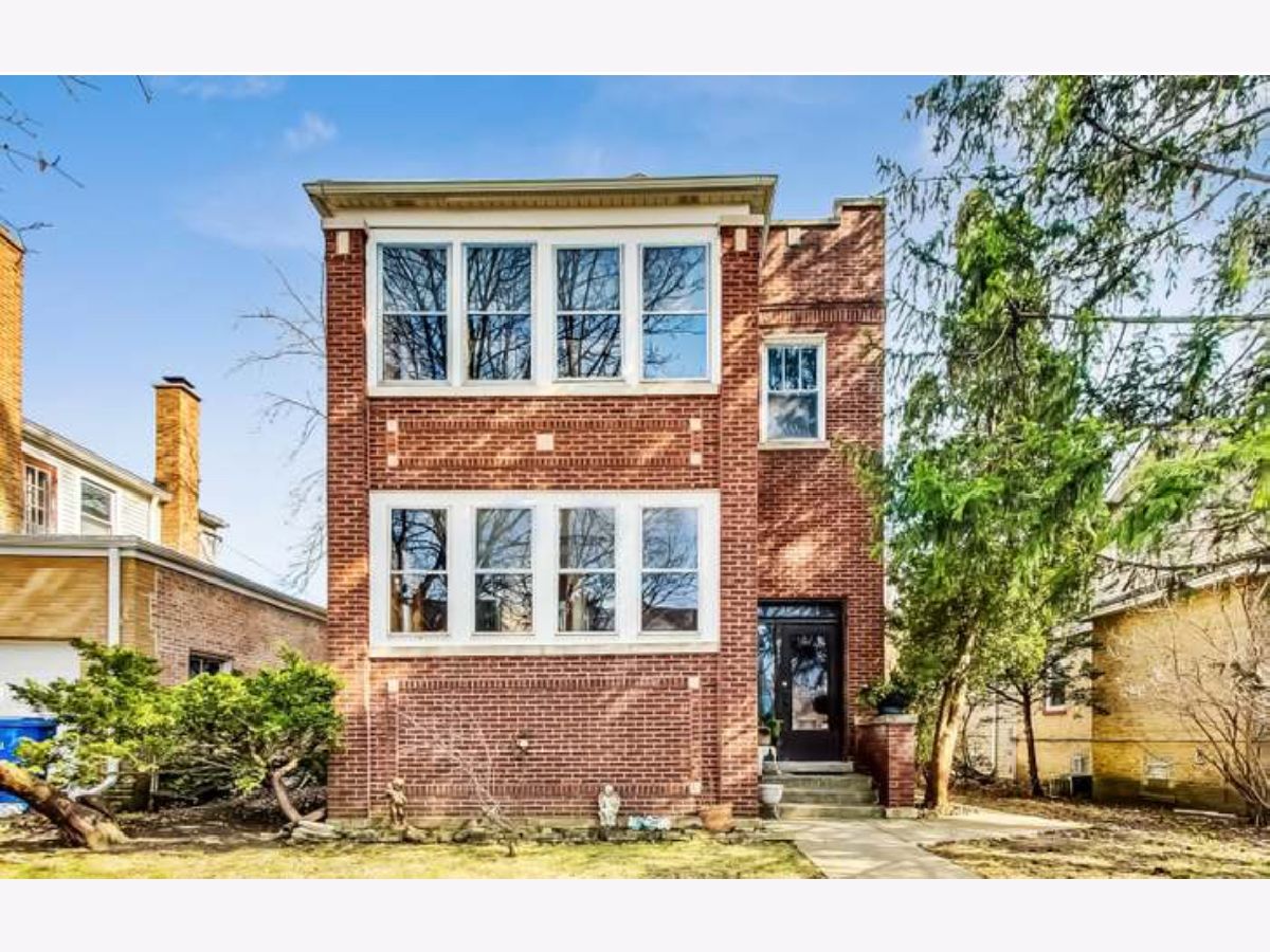  Rented Chicago Illinois, 6067 Neva