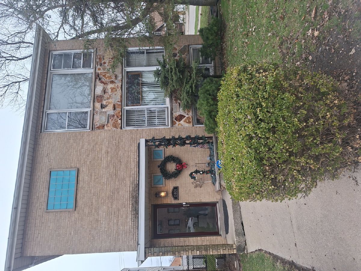 Rented Chicago Illinois