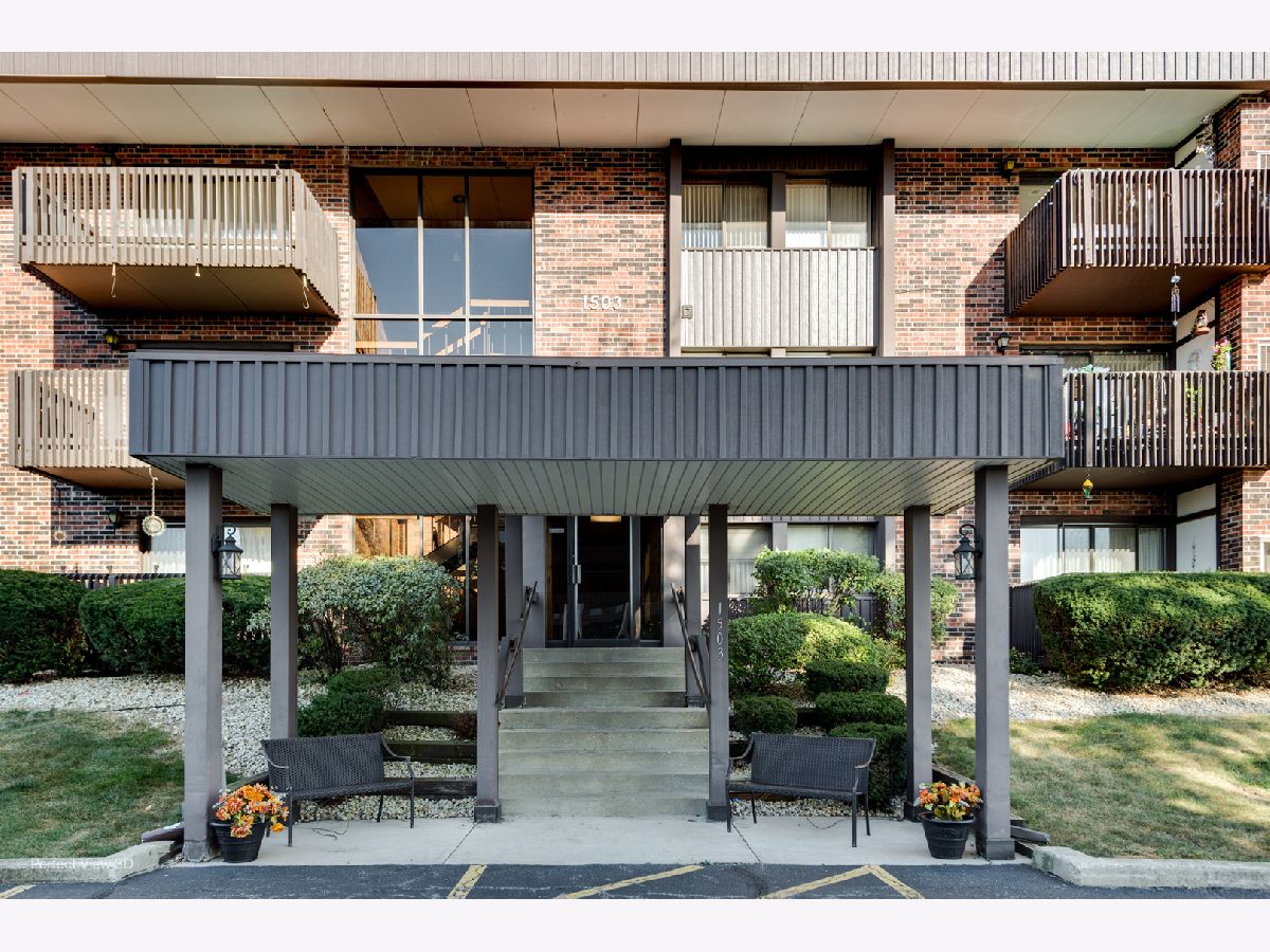 Sold Joliet Illinois, 1503 Woodbridge