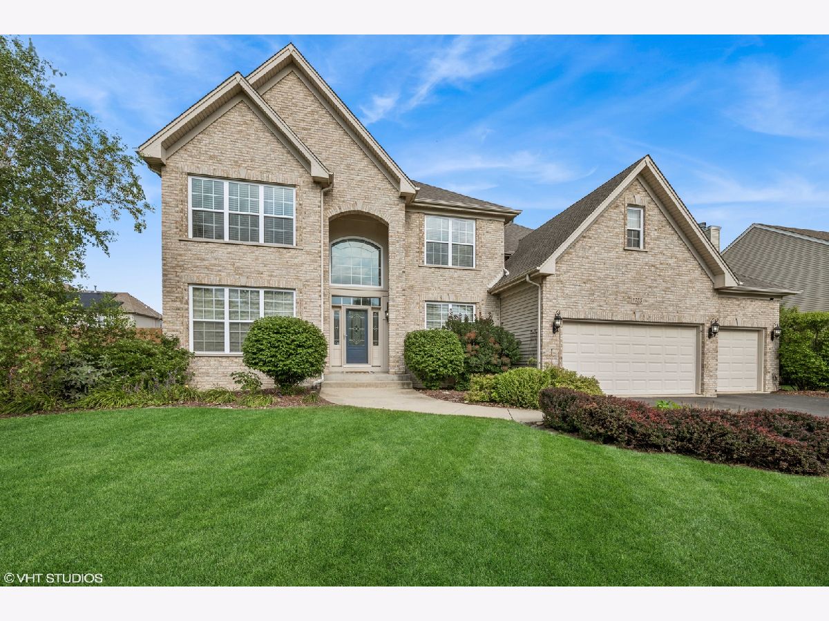 Homes Sold Kings Gate Crystal Lake Illinois, 1755 Goldsboro