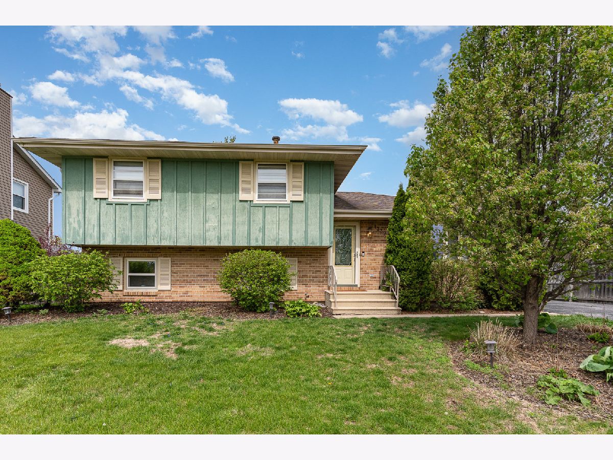 Homes Sold Longleat Joliet Illinois, 1339 Addleman