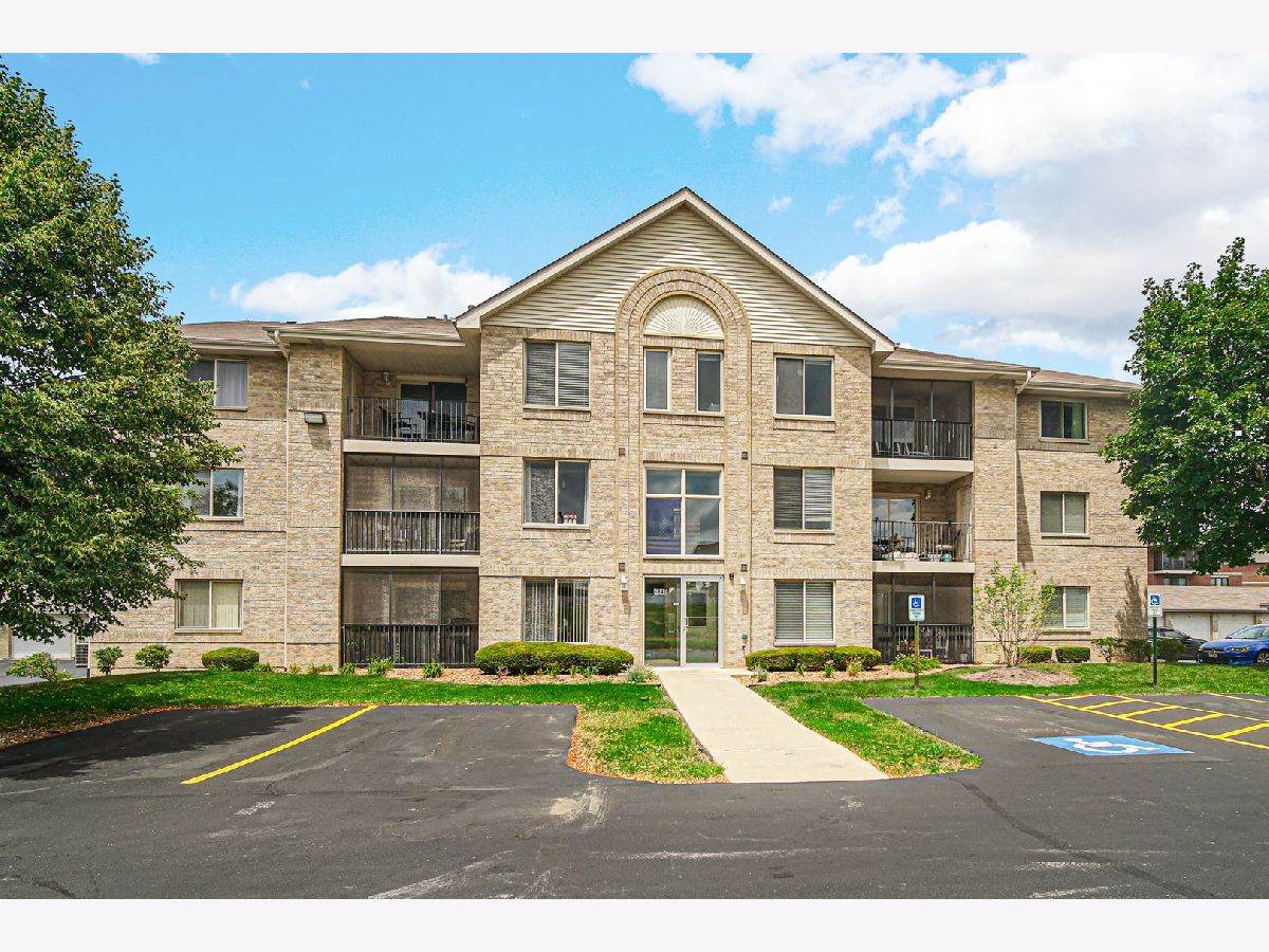  Sold Oak Forest Illinois, 6840 Ridge Point