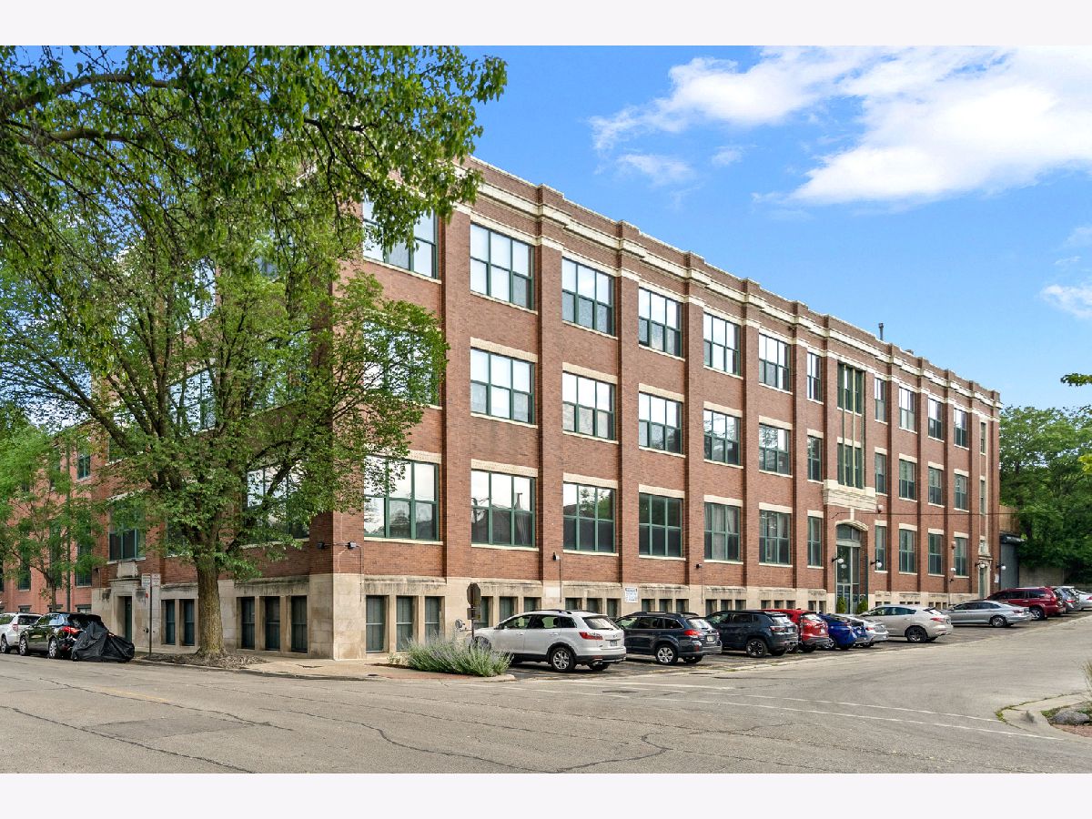 Condos & Townhomes Rented New Biscuit Lofts Evanston Illinois, 601 Linden