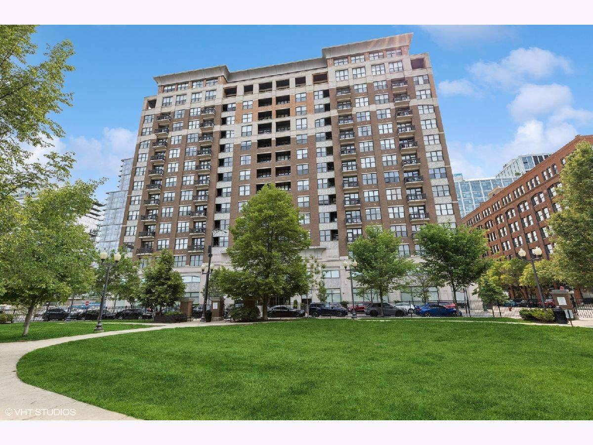 Condominiums Sold Parc Chestnut Chicago Illinois, 849 Franklin