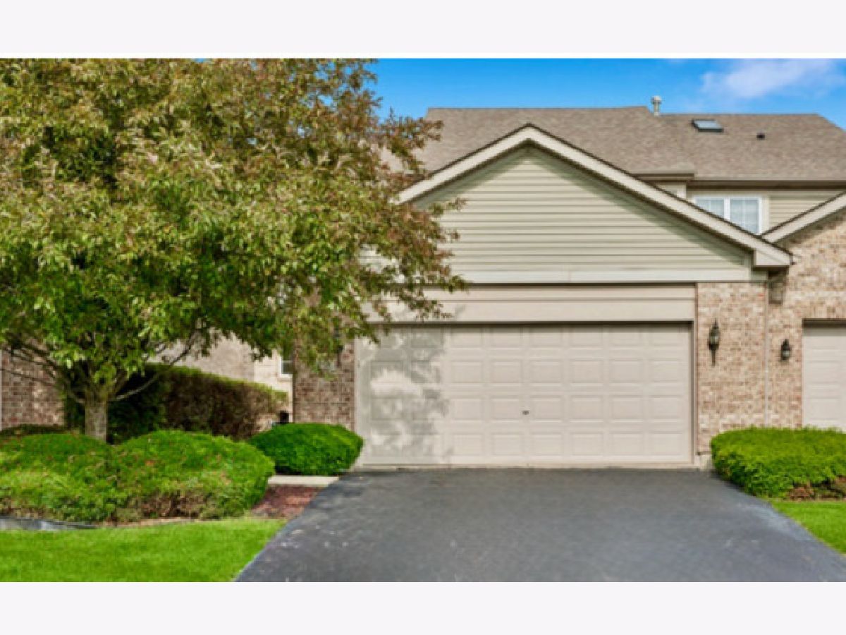 Townhomes & Homes Sold Odyssey Country Club Tinley Park Illinois, 105 Iliad