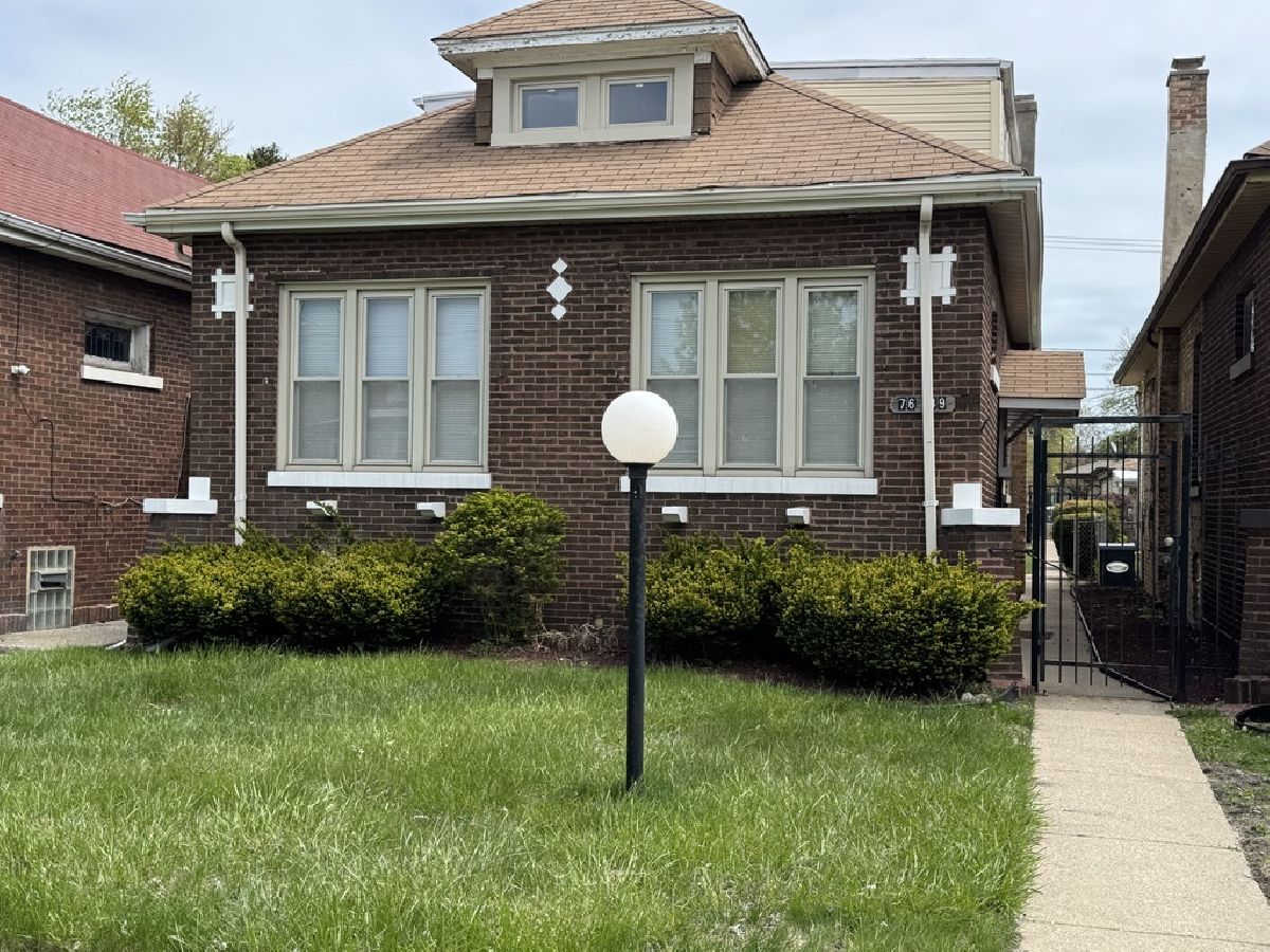  Sold Chicago Illinois, 7649 Michigan