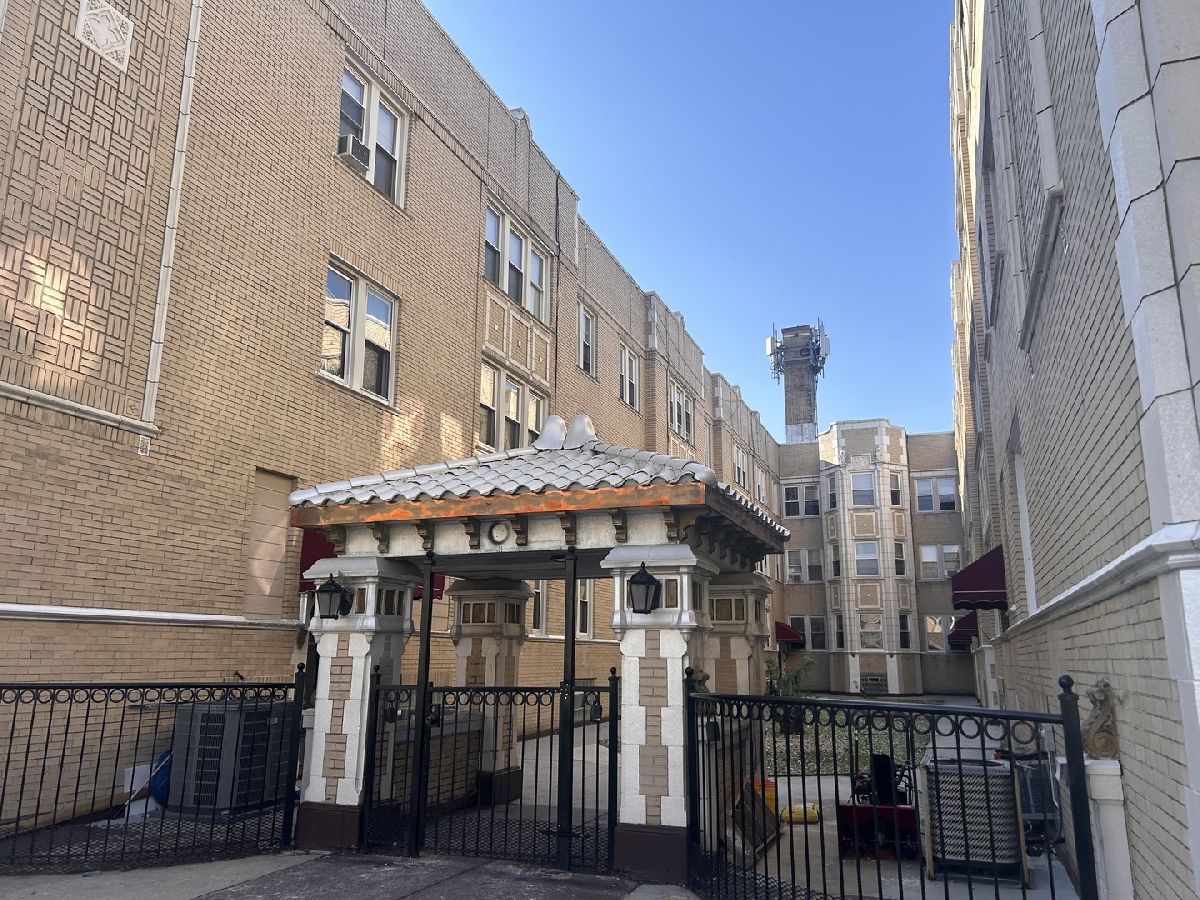 Rented Berwyn Illinois, 2150 Gunderson