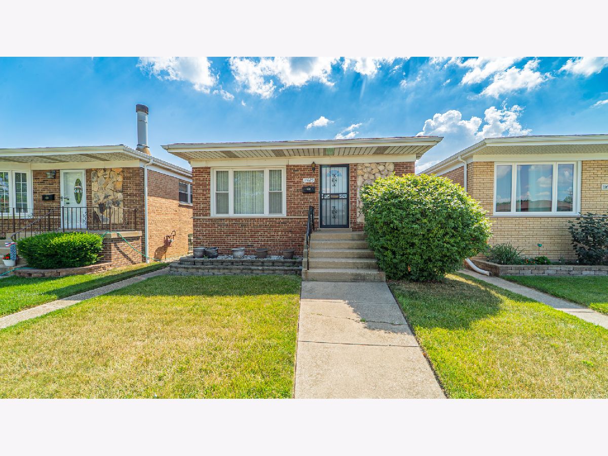 Sold Chicago Illinois, 11625 Avenue L