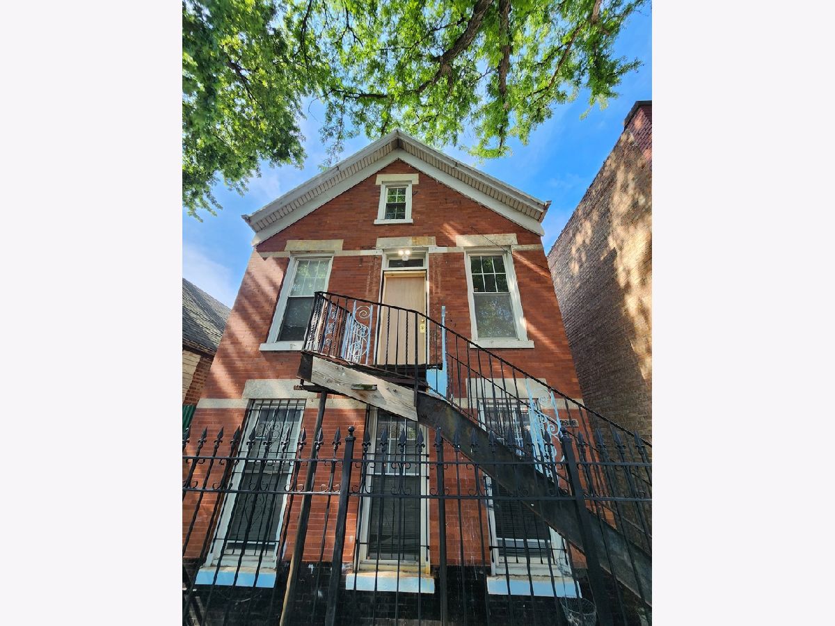  Rented Chicago Illinois, 2646 Cullerton