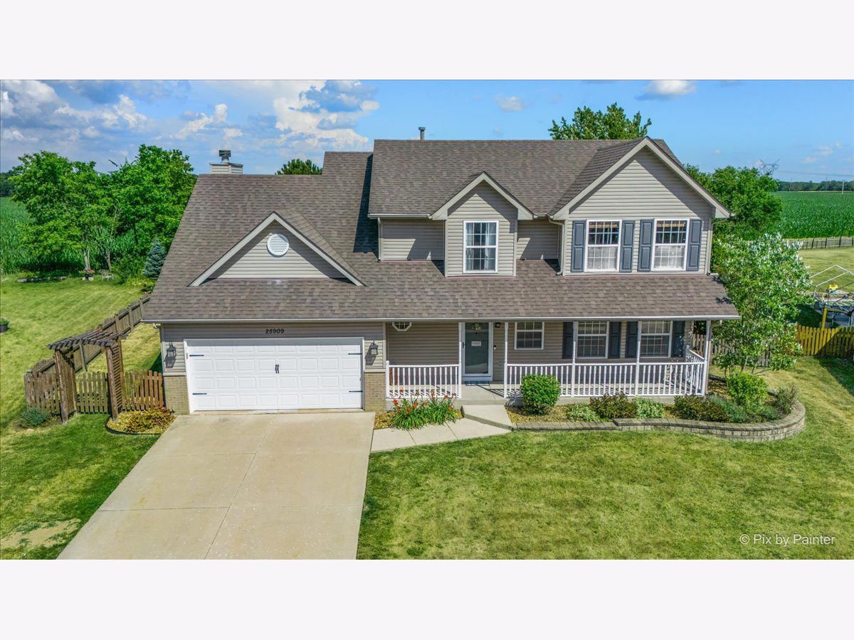 Homes & Townhomes Sold Hunters Crossing Channahon Illinois, 25909 Woodrush