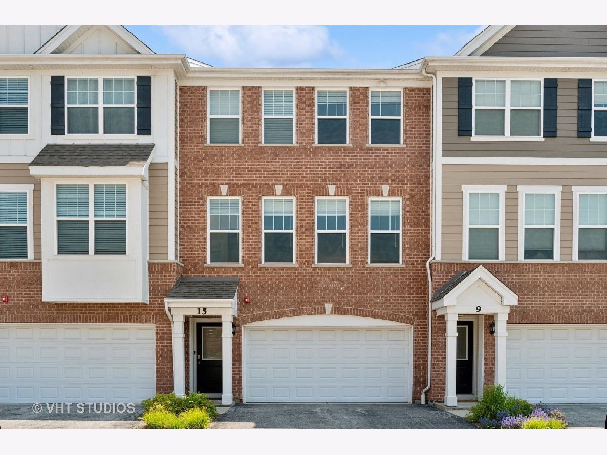  Sold Wheeling Illinois, 15 Timber Wolf