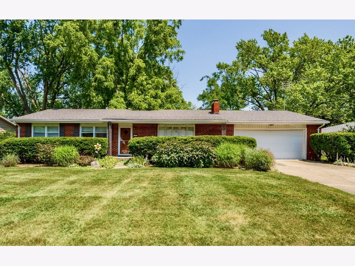 Homes & Condos & Townhomes Sold Pleasant Hills Normal Illinois, 14 Grandview