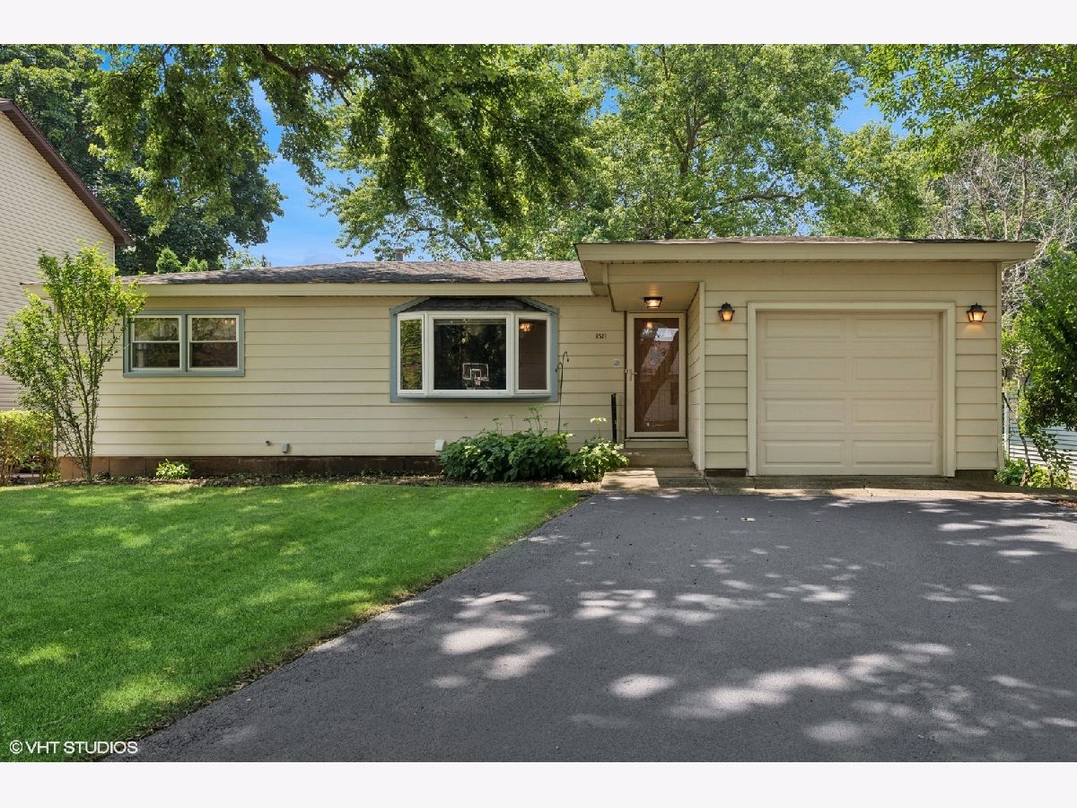  Sold Island Lake Illinois, 3513 Woodland