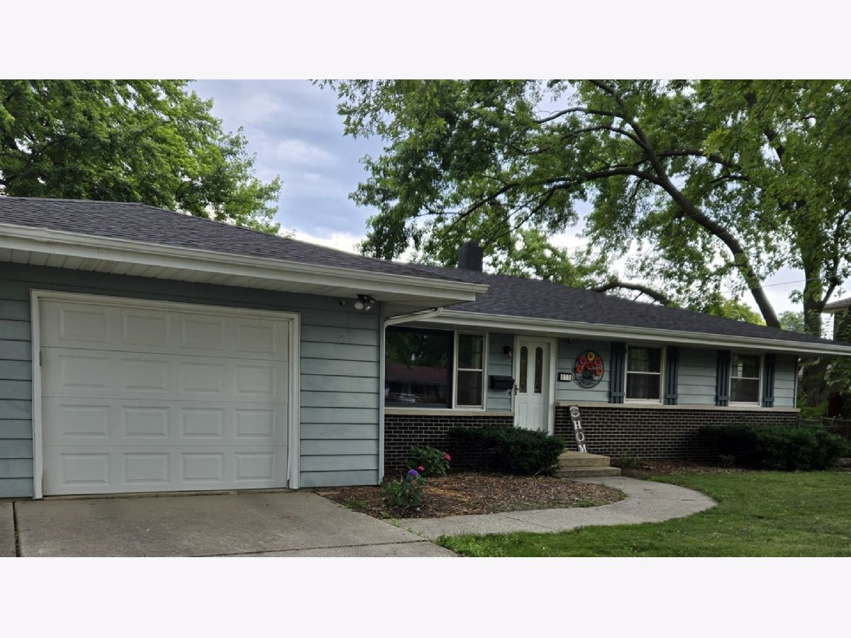  Sold Aurora Illinois, 811 Glenwood
