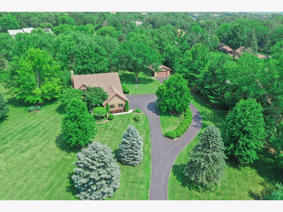  Sold Spring Grove Illinois, 1815 Vineyard