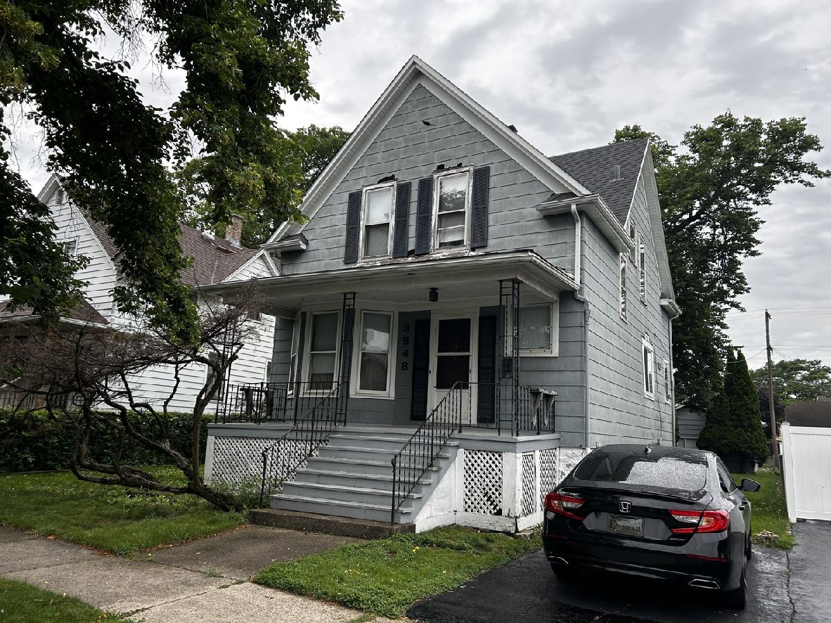  For Sale Lyons Illinois, 3948 Amelia Avenue
