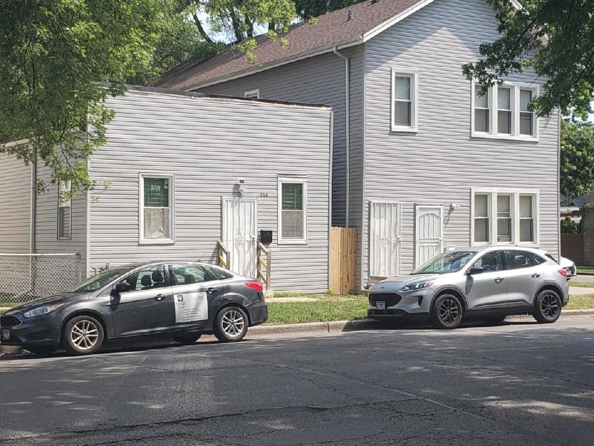 Sold Chicago Illinois, 954 76th