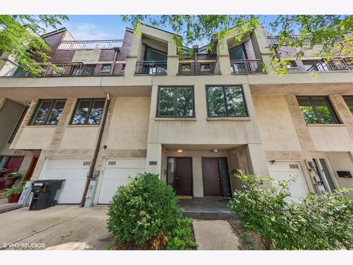  Sold Chicago Illinois, 665 Carpenter