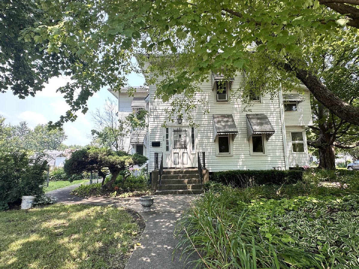  For Sale Farmer City Illinois, 217 High Street