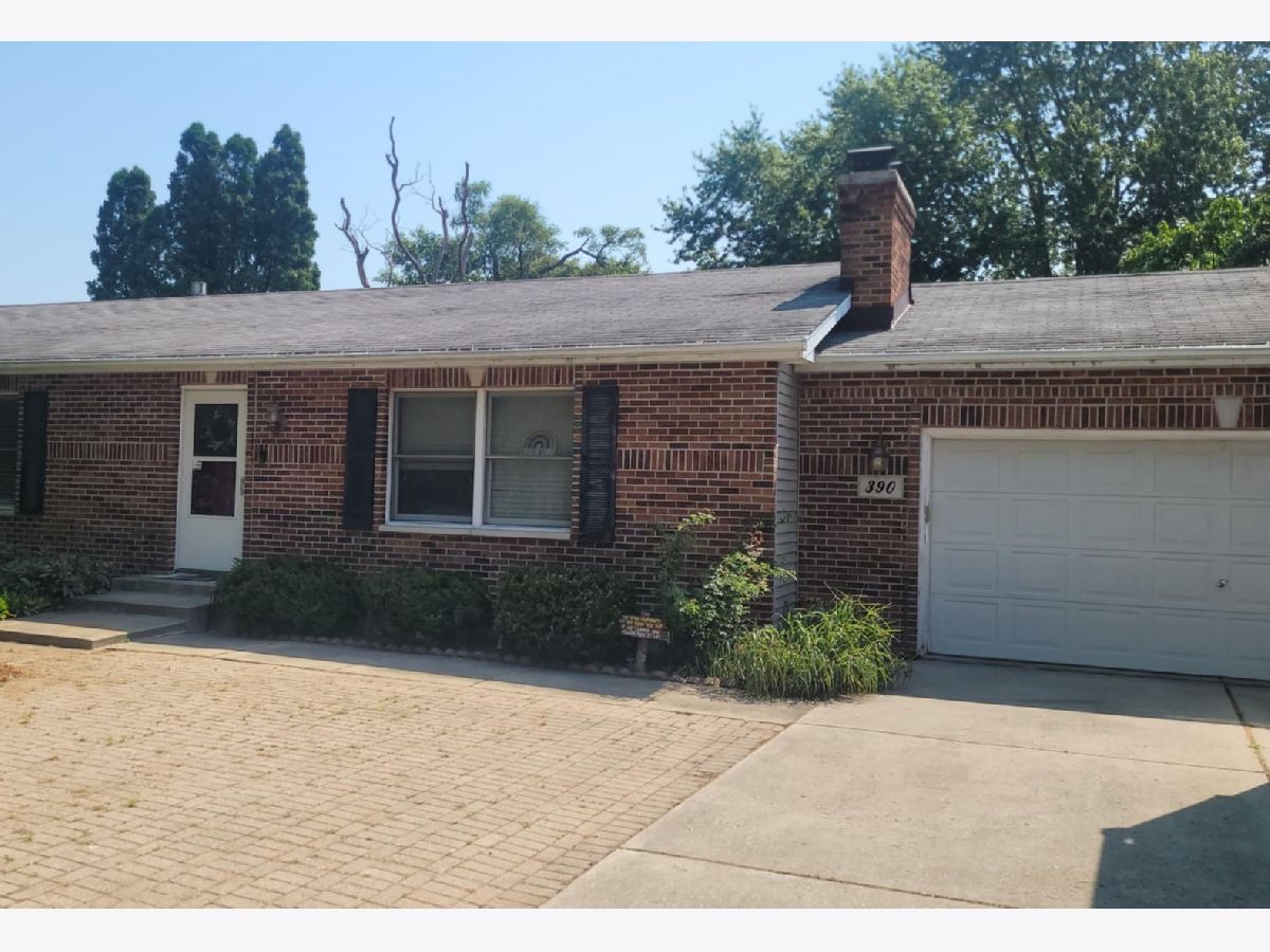  Sold Somonauk Illinois, 390 N East