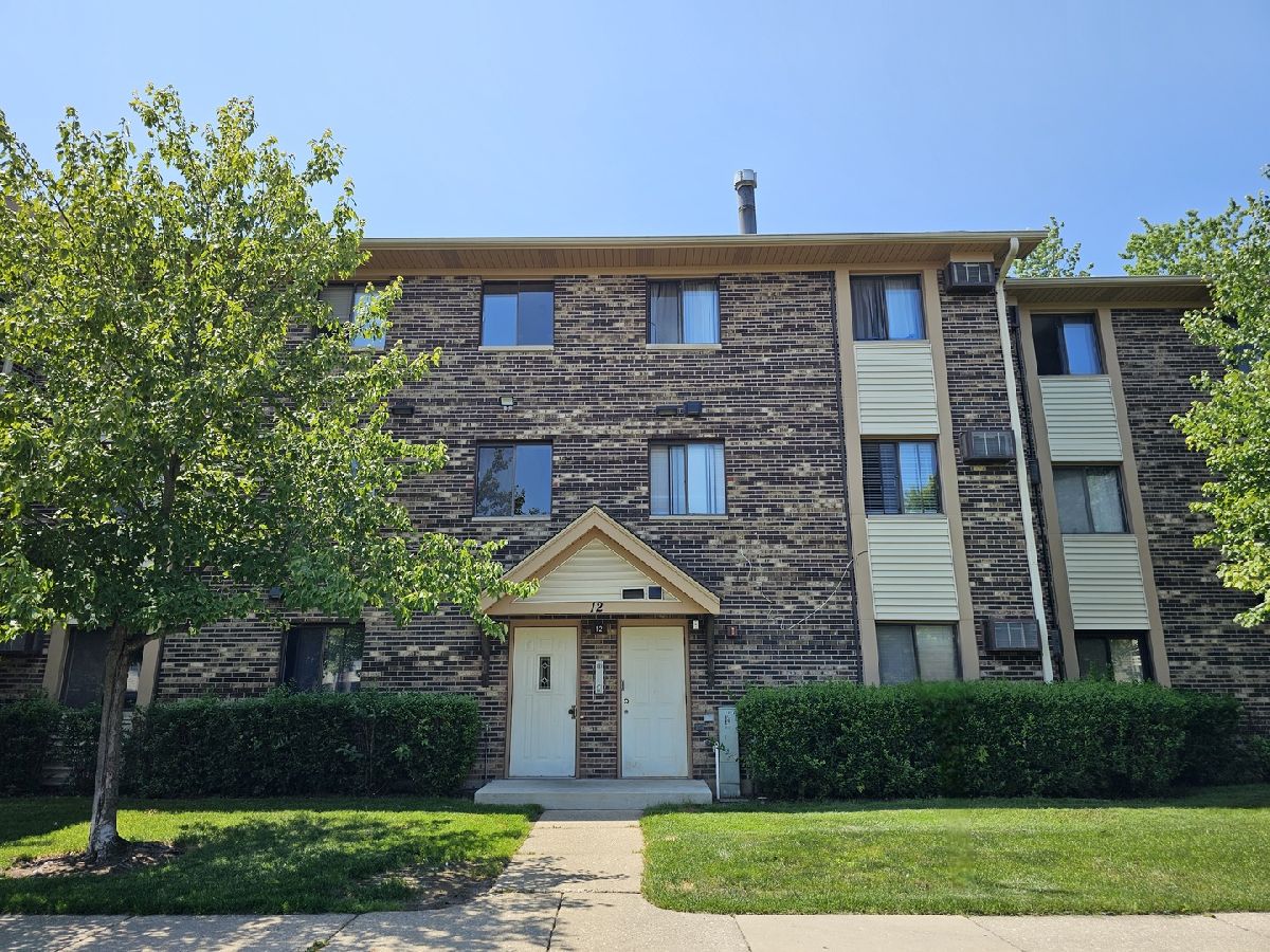  Rented Vernon Hills Illinois, 12 Parkside