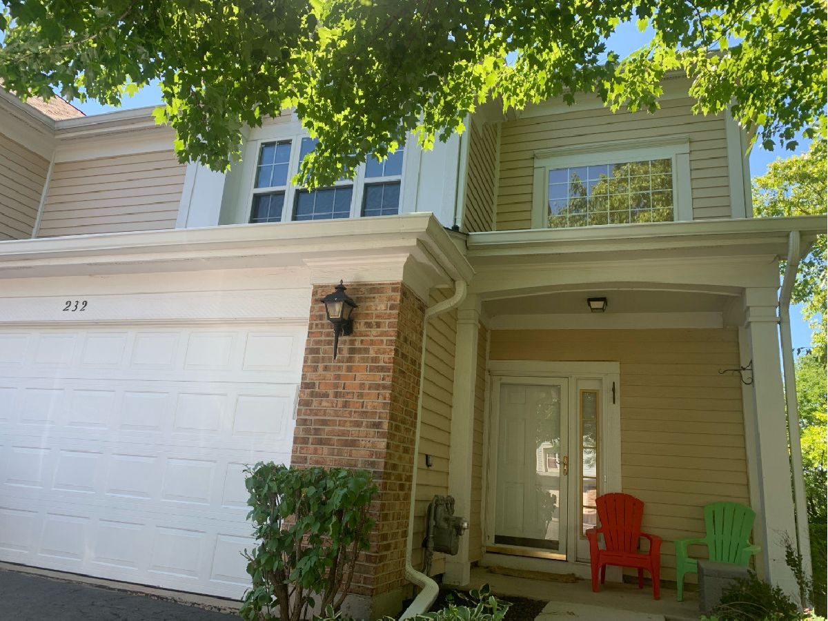 Townhomes & Condos Rented Towne Place West Schaumburg Illinois, 232 Hawk