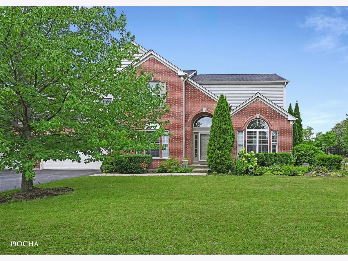 Homes & Condos & Townhomes Sold Century Trace Plainfield Illinois, 24731 Apollo