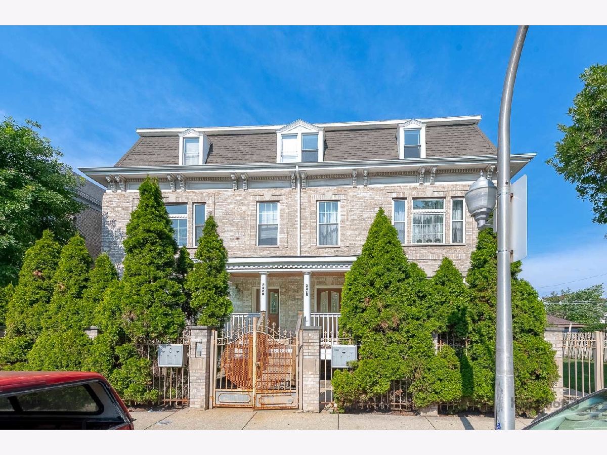 Sold Chicago Illinois, 2318 Central Park