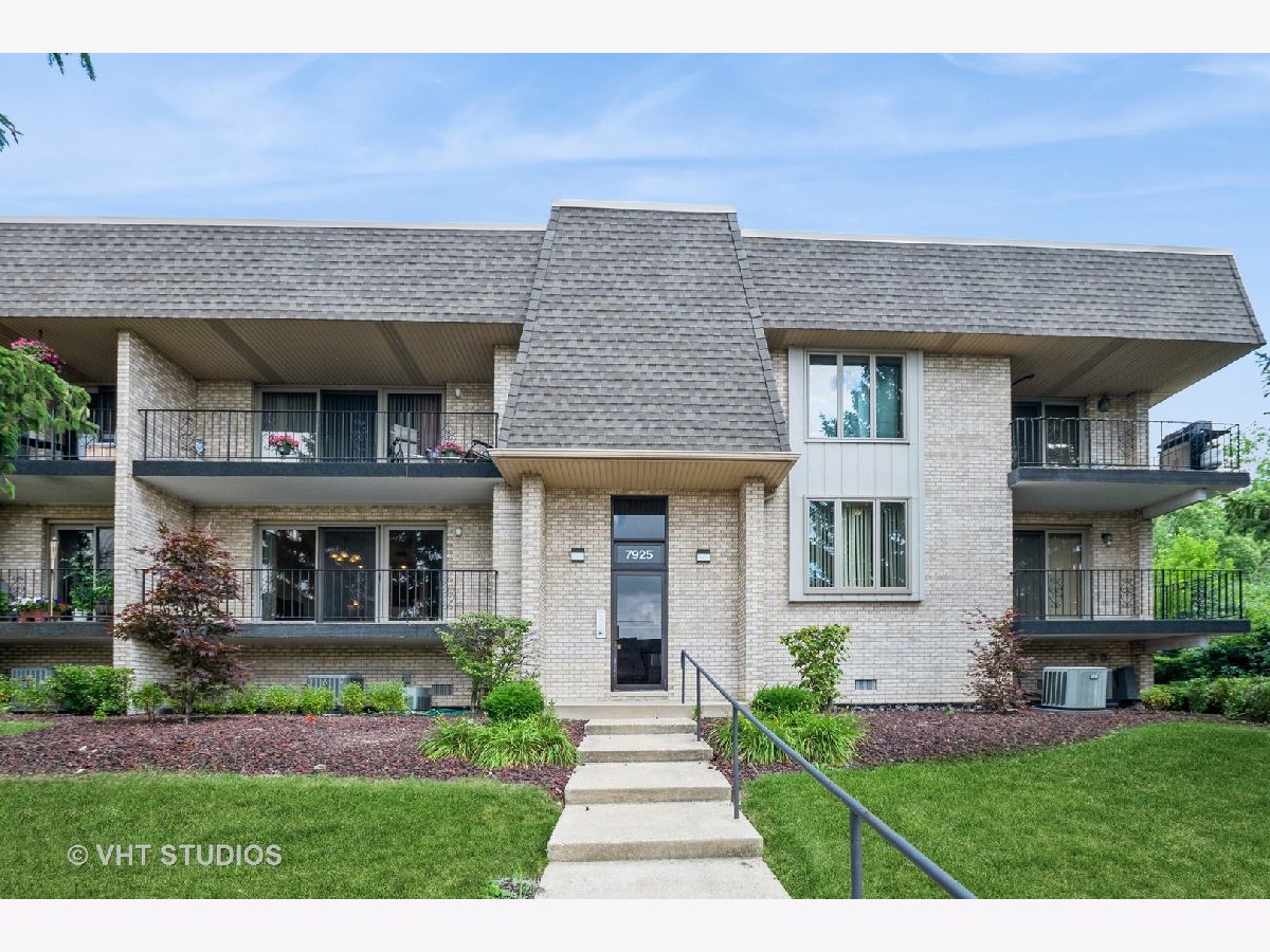  Sold Orland Park Illinois, 7925 157th