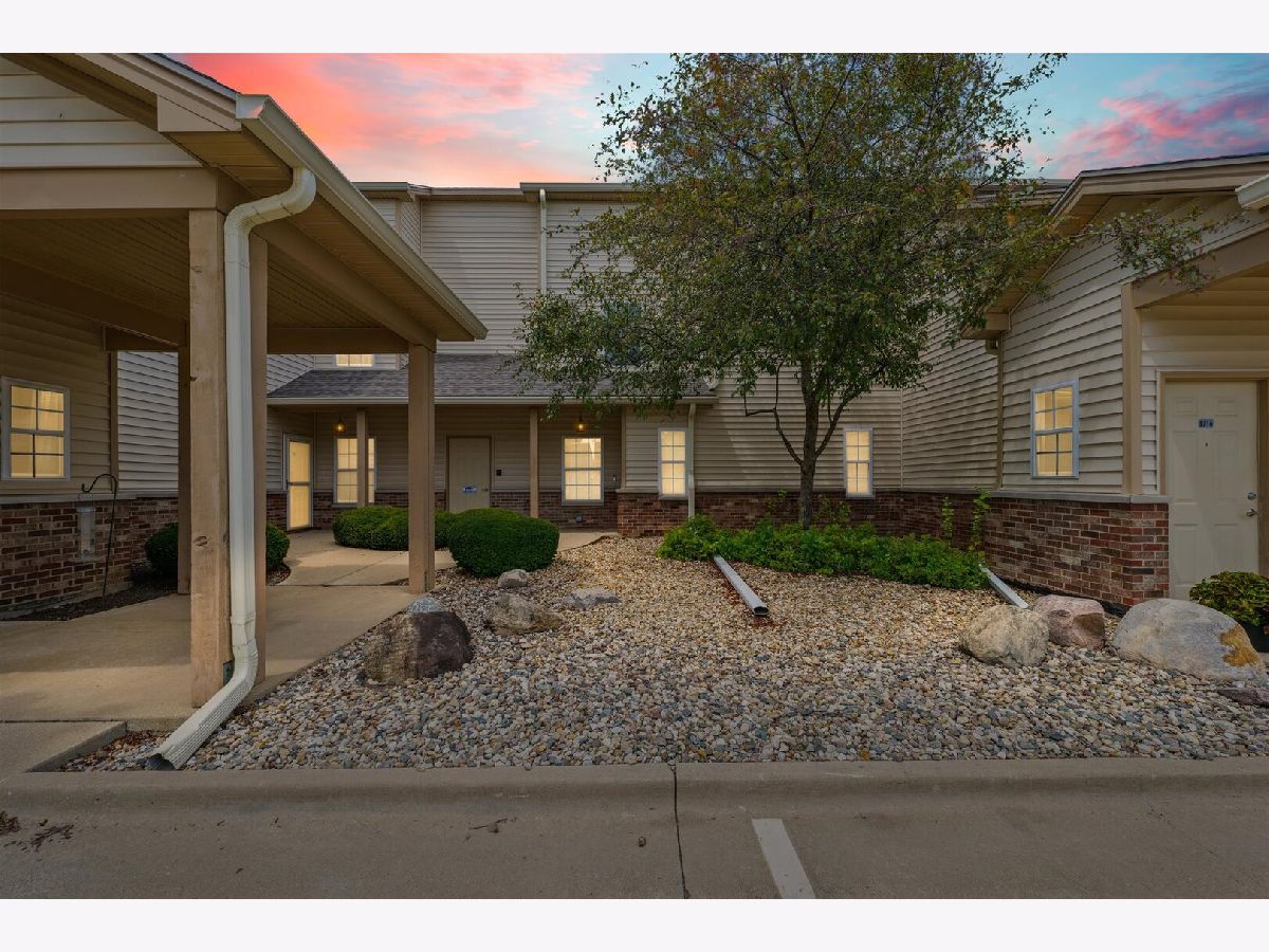 Condominiums Sold Cobblefield Champaign Illinois, 3718 Thornhill