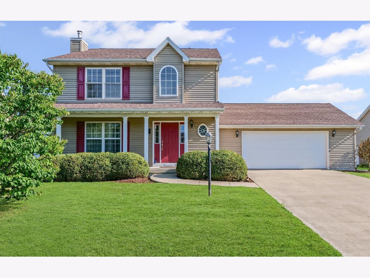  For Sale Tolono Illinois, 316 Deerpath Drive