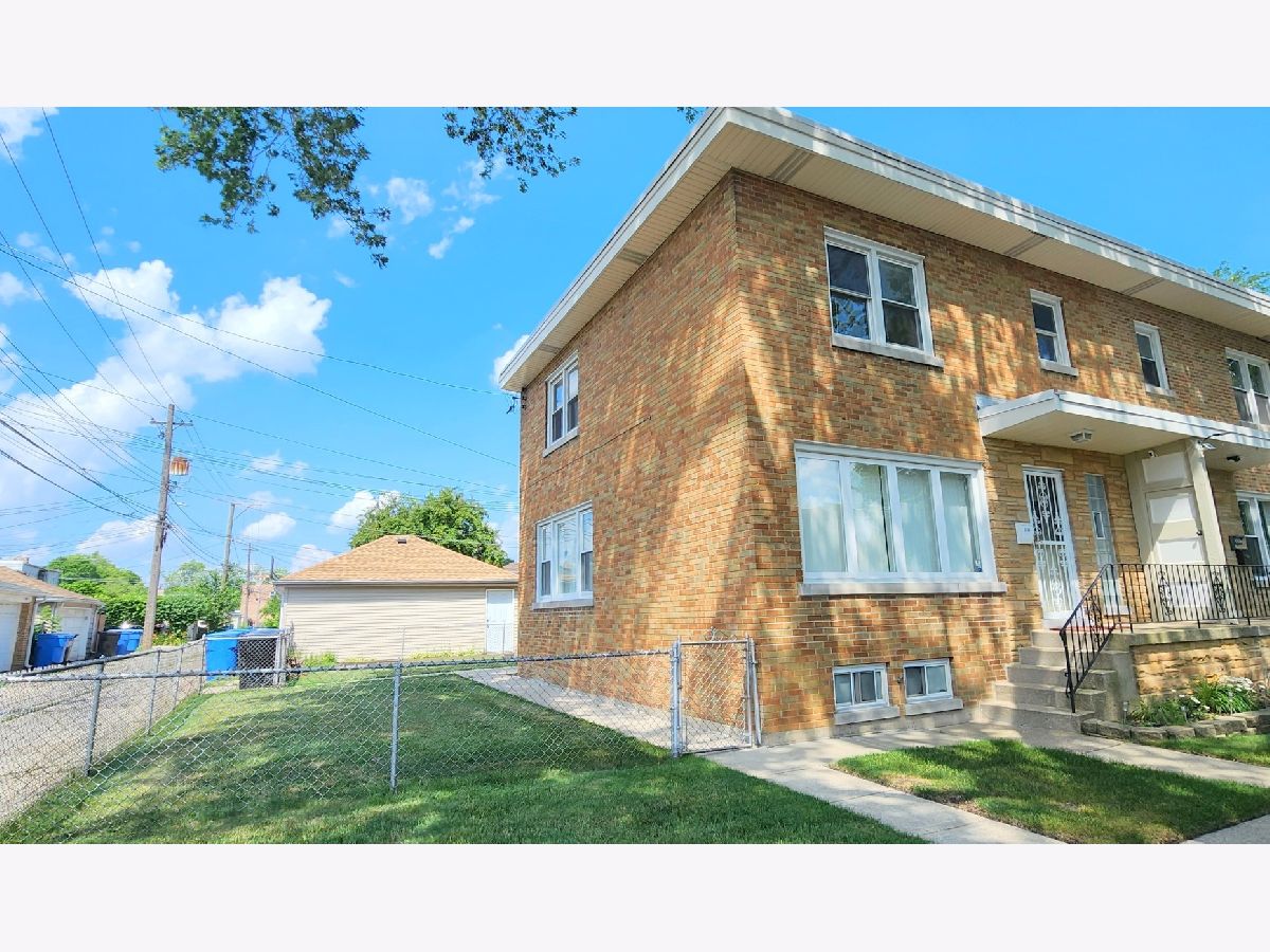 Homes & Condos & Townhomes Sold Budlong Woods Chicago Illinois, 5448 Washtenaw