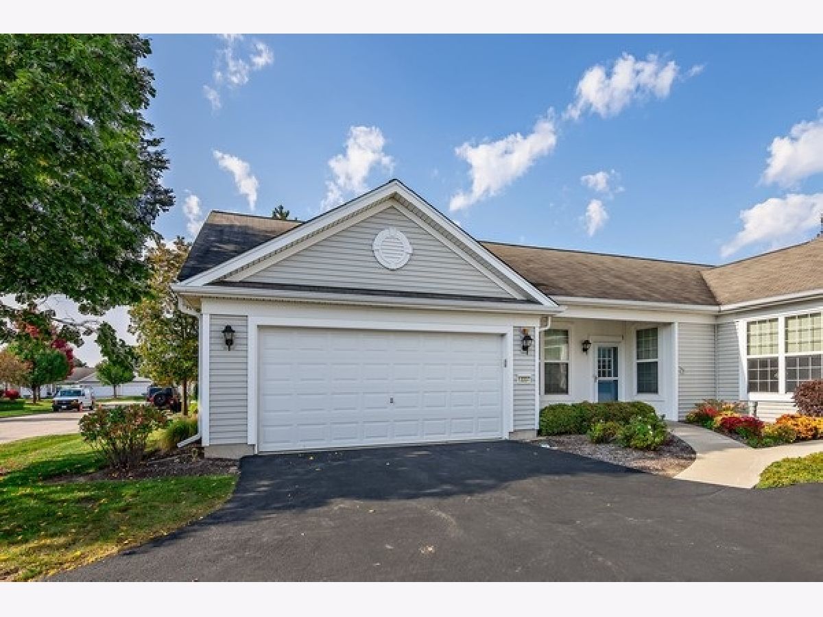  Rented Huntley Illinois, 13337 Oakwood