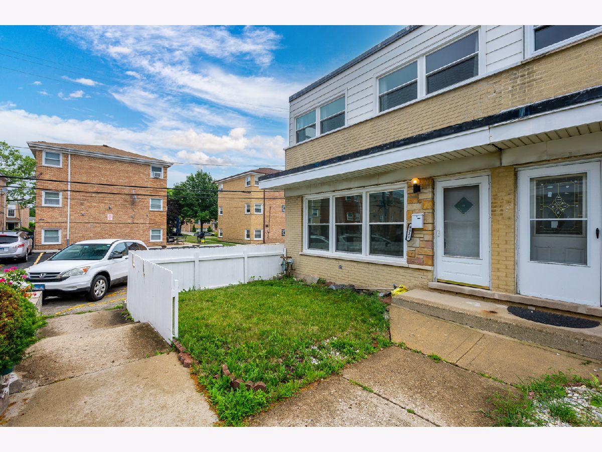  Sold Niles Illinois, 8821 Washington