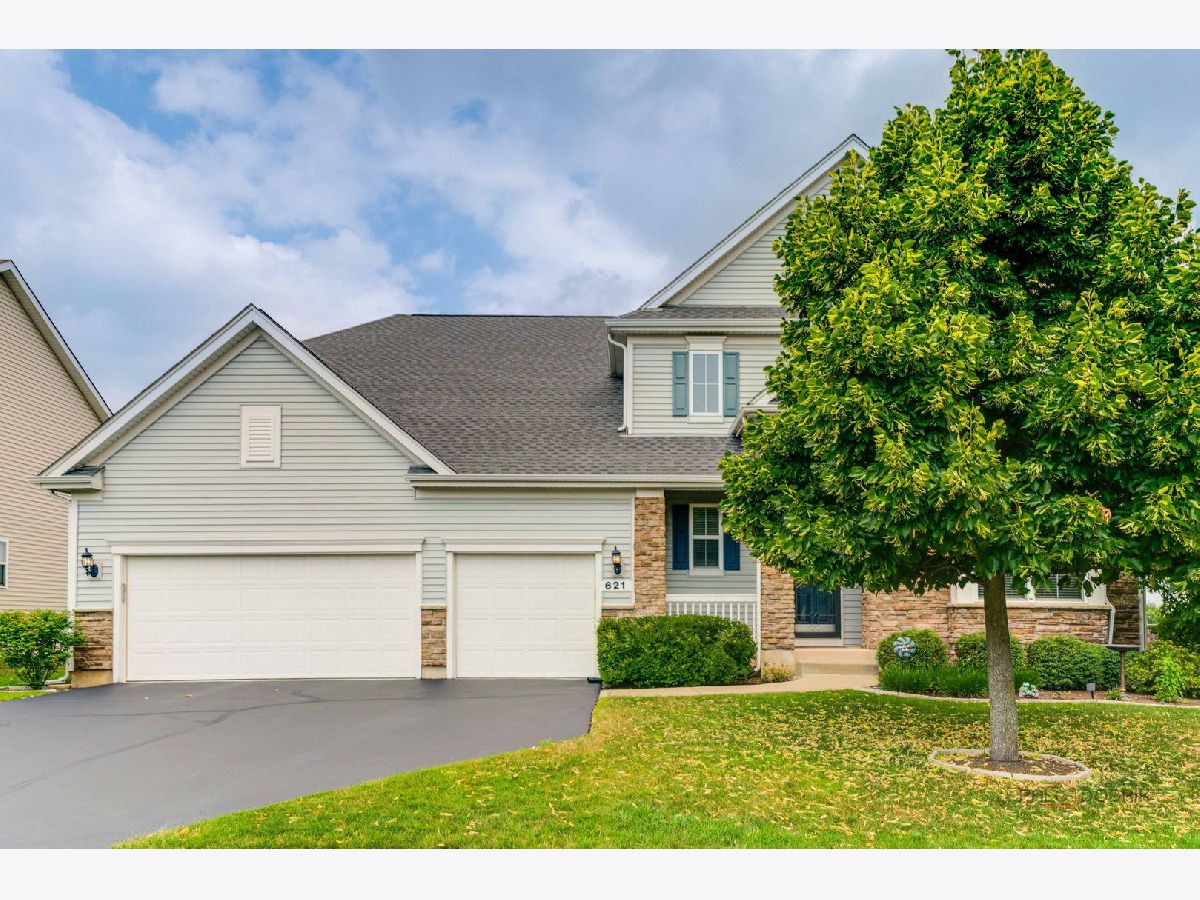  Sold Lake Villa Illinois, 621 Blazing Star