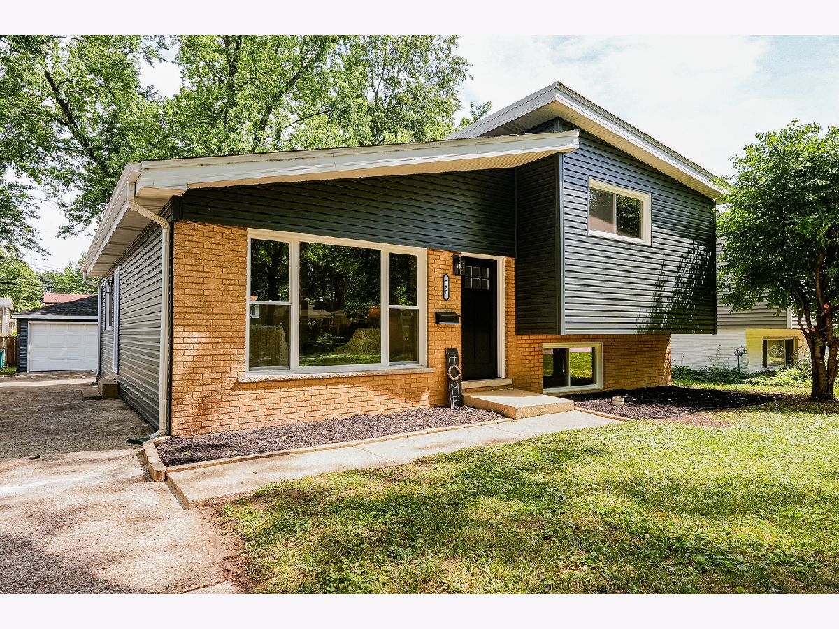  Sold Glen Ellyn Illinois, 570 Dawes