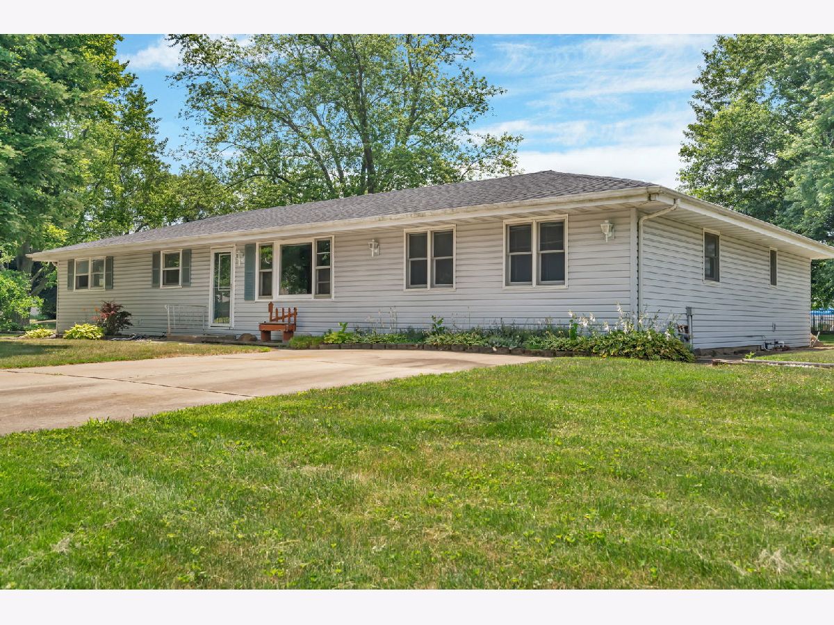  Sold Coal City Illinois, 955 5th