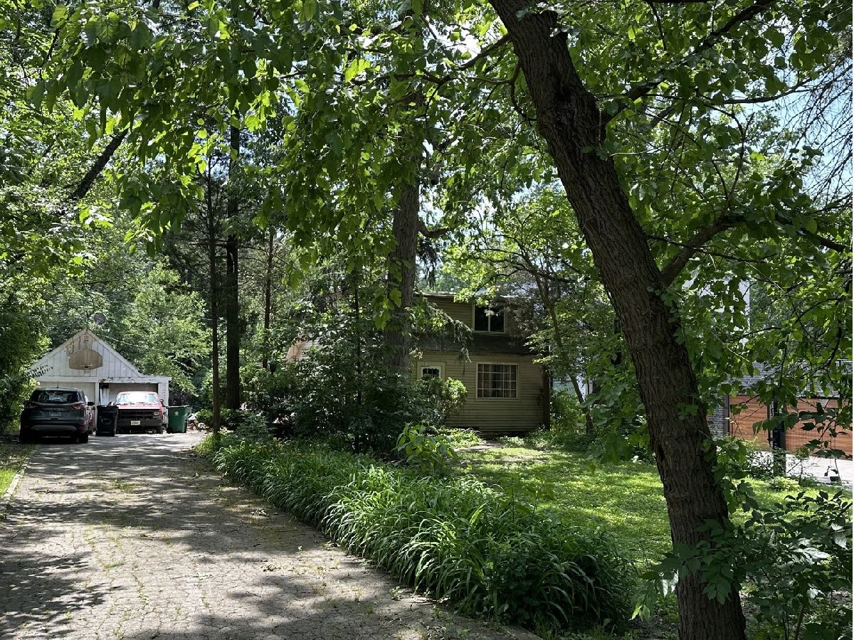 Sold Indian Head Park Illinois, 11407 Hiawatha