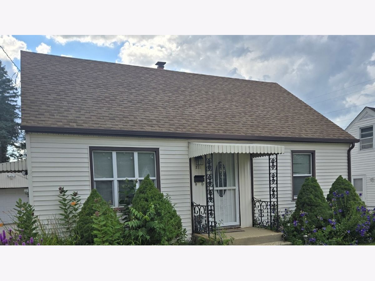  Rented Rockford Illinois, 711 29th