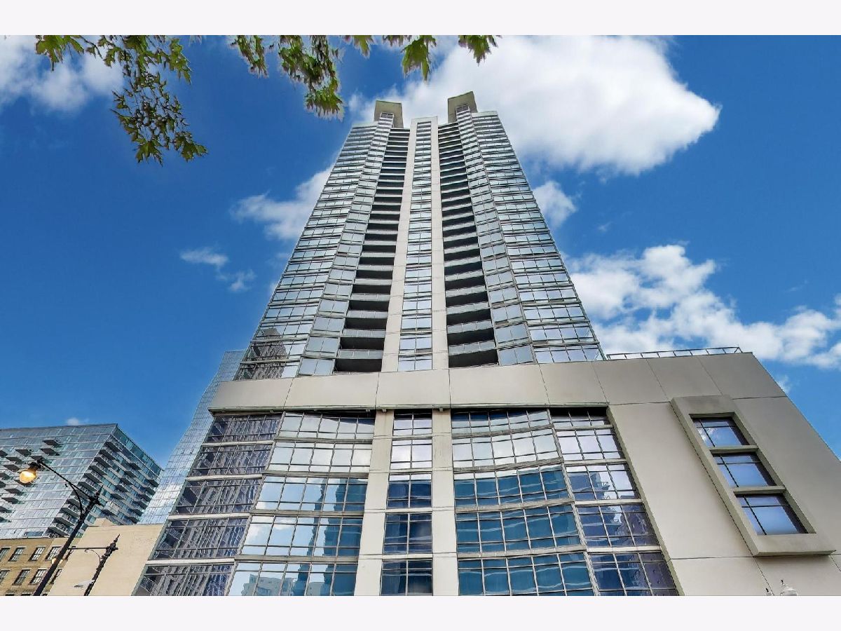 Condominiums Sold 1400 Museum Park Chicago Illinois, 100 14th