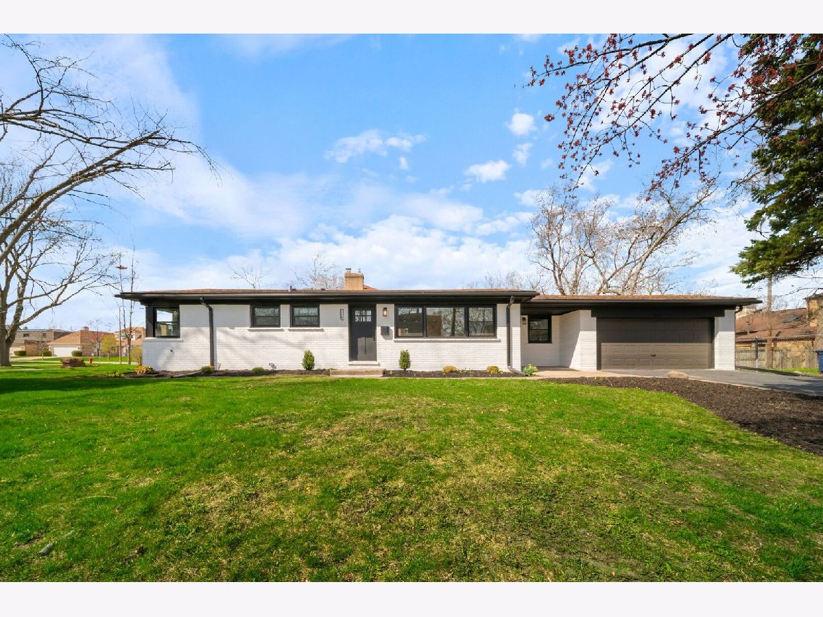 Homes & Townhomes For Sale Cumberland Terrace Des Plaines Illinois, 220 Washington Street