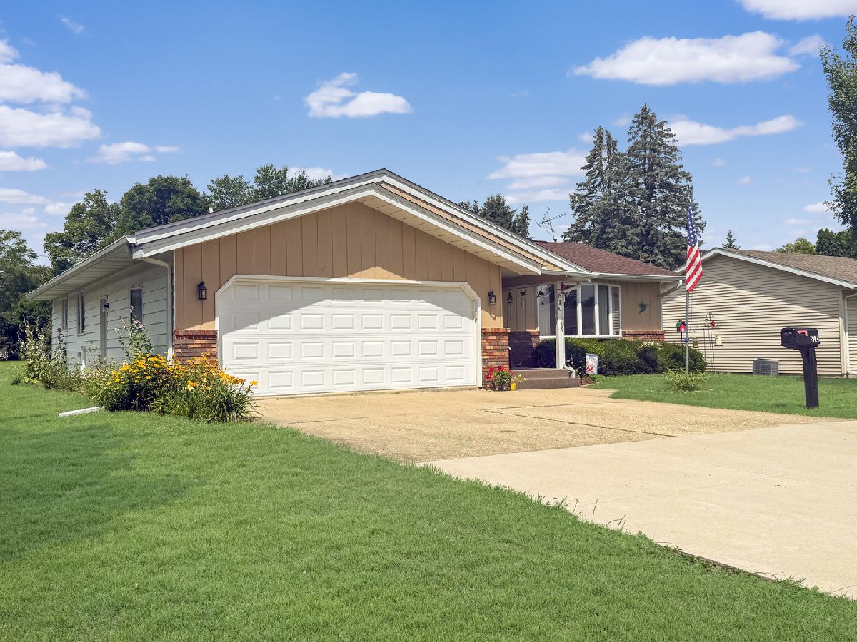  Sold Forreston Illinois, 610 2nd