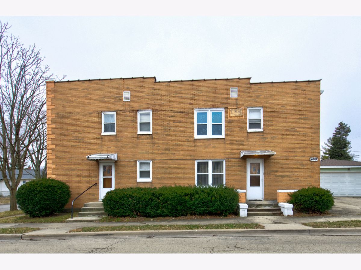  Rented Joliet Illinois, 400 Moran