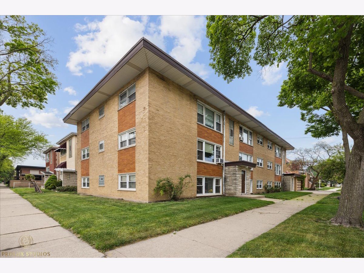  For Rent Chicago Illinois, 9254 Euclid