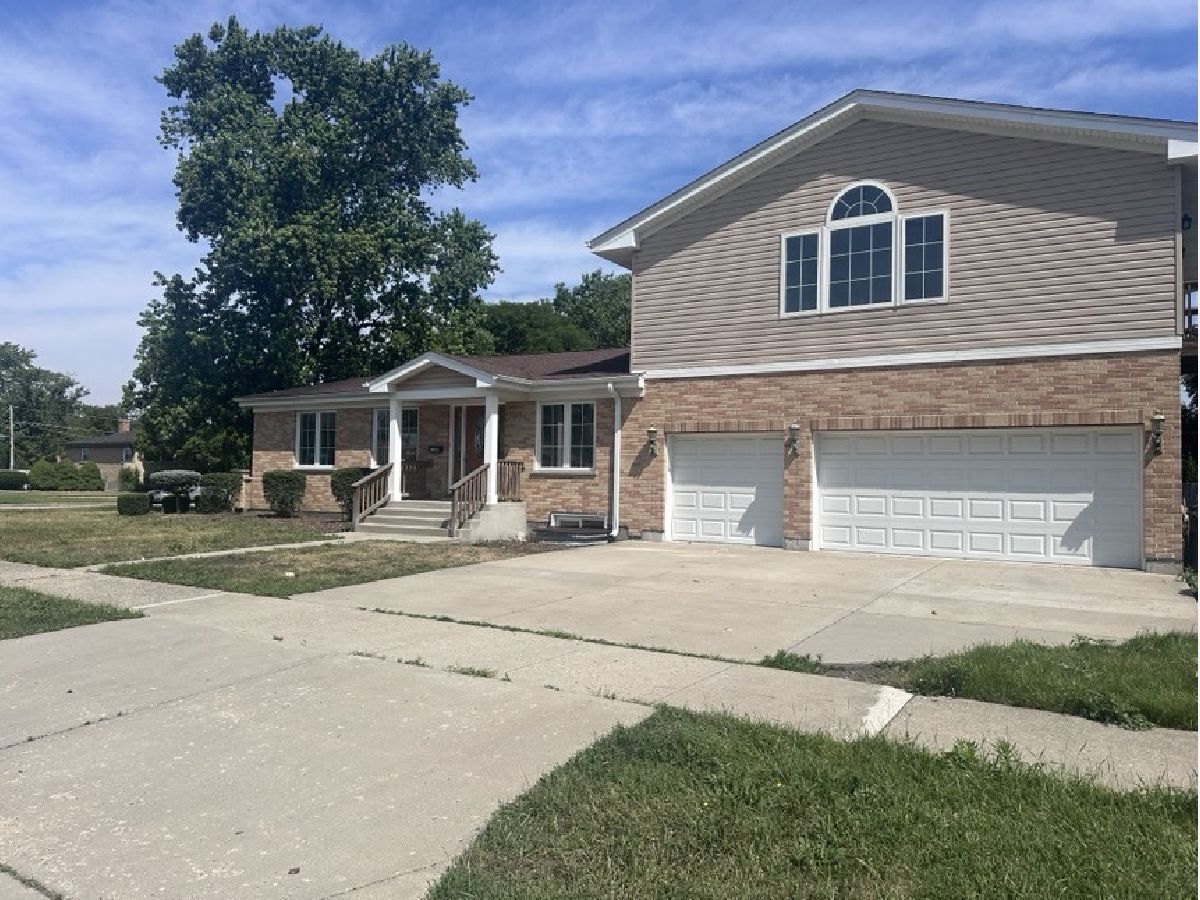 Sold Morton Grove Illinois, 7300 Beckwith