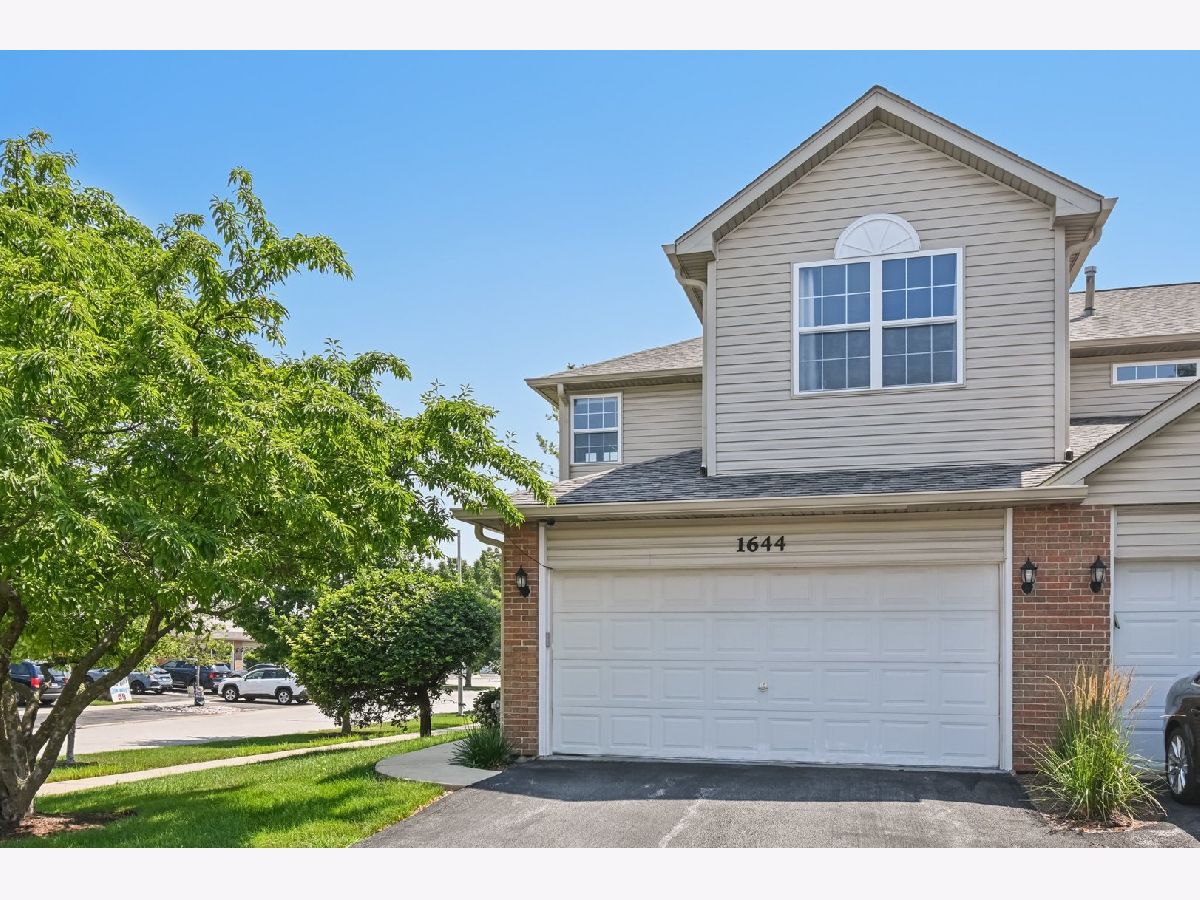  Sold Naperville Illinois, 1644 Windward