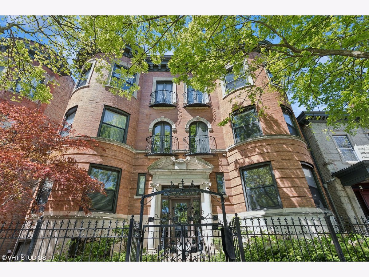  Sold Chicago Illinois, 5014 Blackstone