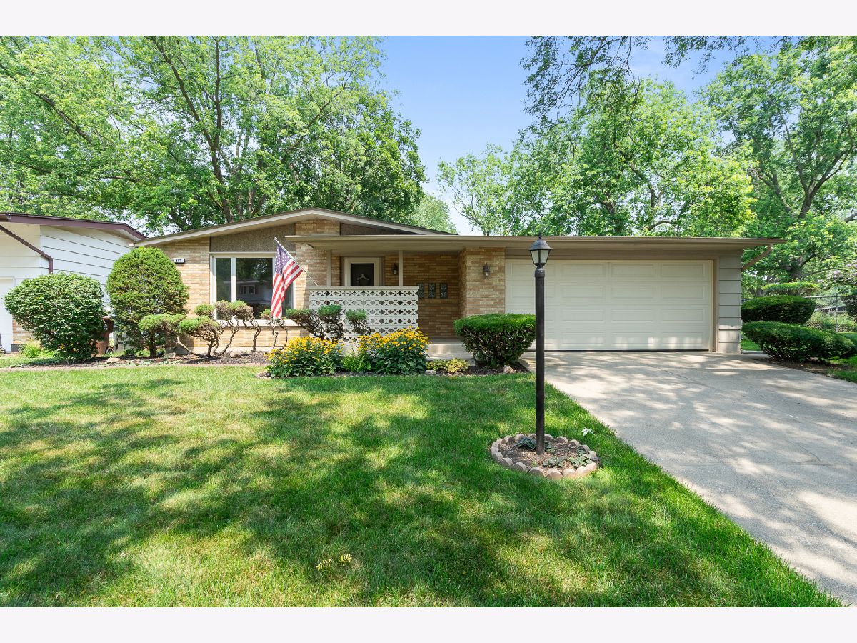  Sold Glenwood Illinois, 817 Strieff